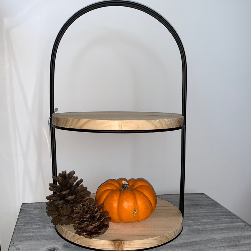 Tiered tray